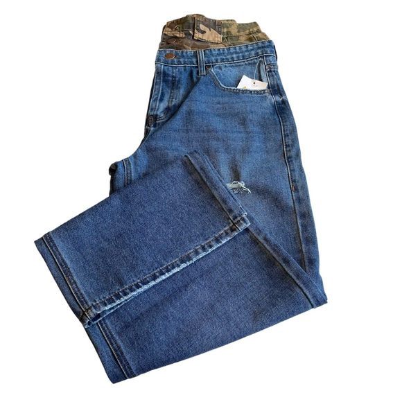 Fashion Nova’ High Waist Camo Jeans - Picture 7 of 11